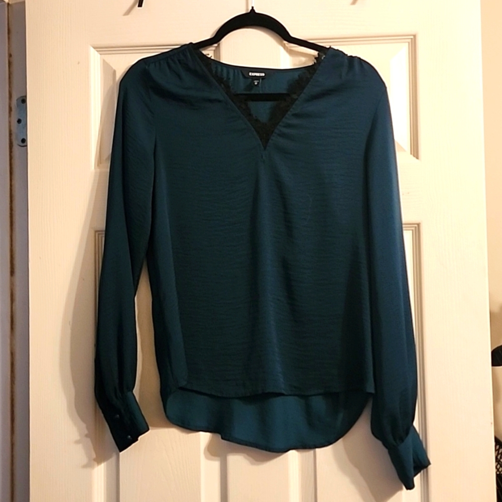 Express Emerald Hunter green top blouse v neck XS